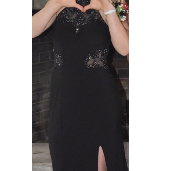 David’s Bridal Halter Prom Dress - Picture 6 of 6